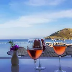Liv By Bellazure Hotel 4*