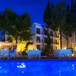 Liv By Bellazure Hotel Akyarlar