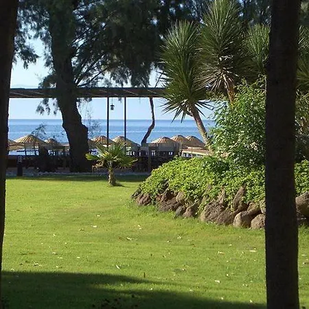 Liv By Bellazure מלון אקיארלר