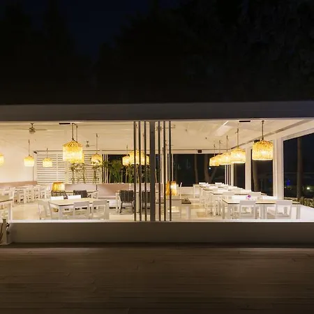 Otel Liv By Bellazure 4*