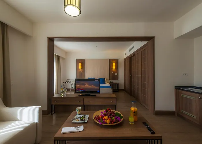 Otel Liv By Bellazure 4*