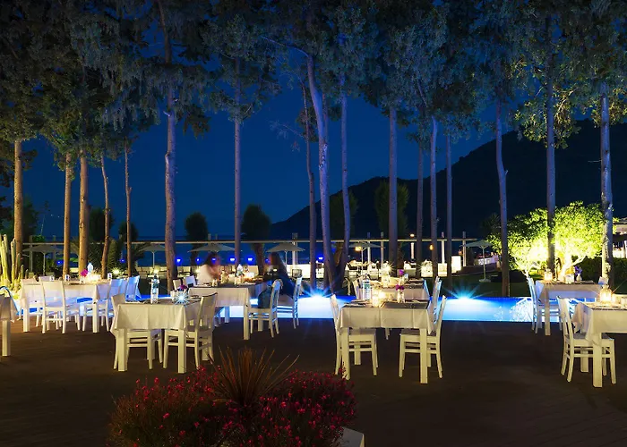 Liv By Bellazure Hotel Akiarlar