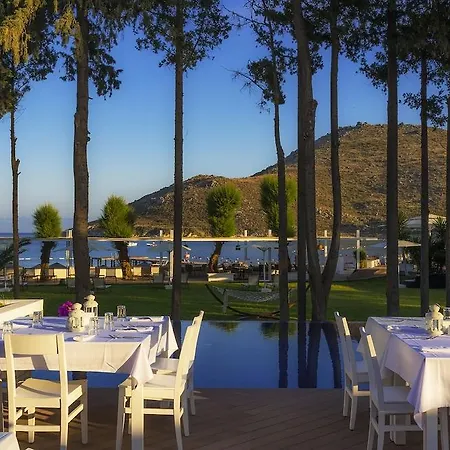 Hotel Liv By Bellazure 4*