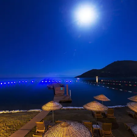 Ξενοδοχείο Liv By Bellazure