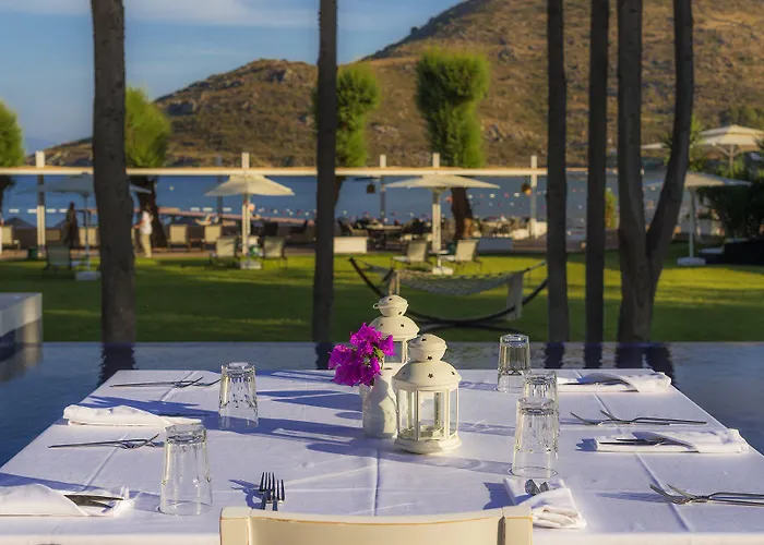 Liv By Bellazure Hotel Akyarlar