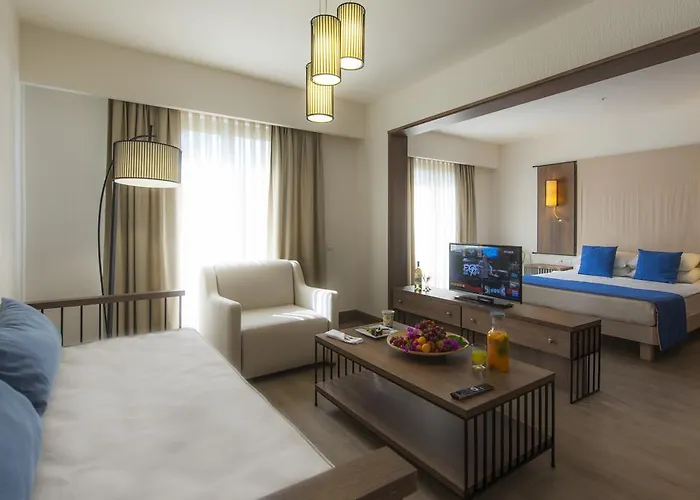 Liv By Bellazure 4* Akyarlar