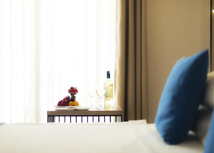 Otel Liv By Bellazure 4*